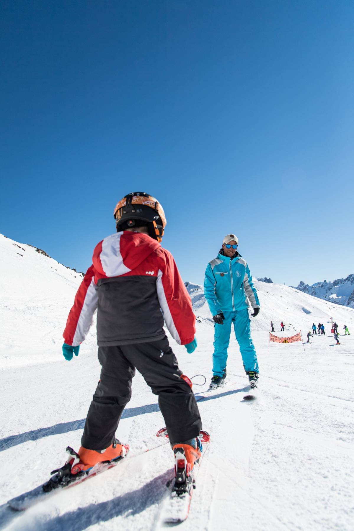 Why choose an ESI Ski School for your children?