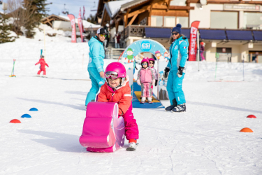 Alpine ski kindergarten